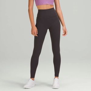 Lululemon Wunder Under 28”
